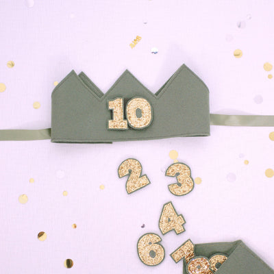 Reusable birthday crown with interchangeable numbers