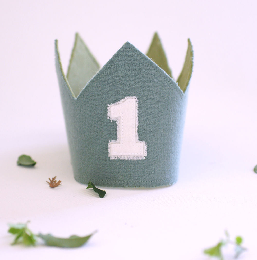 first birthday boy crown in green for a boho themed birthday 